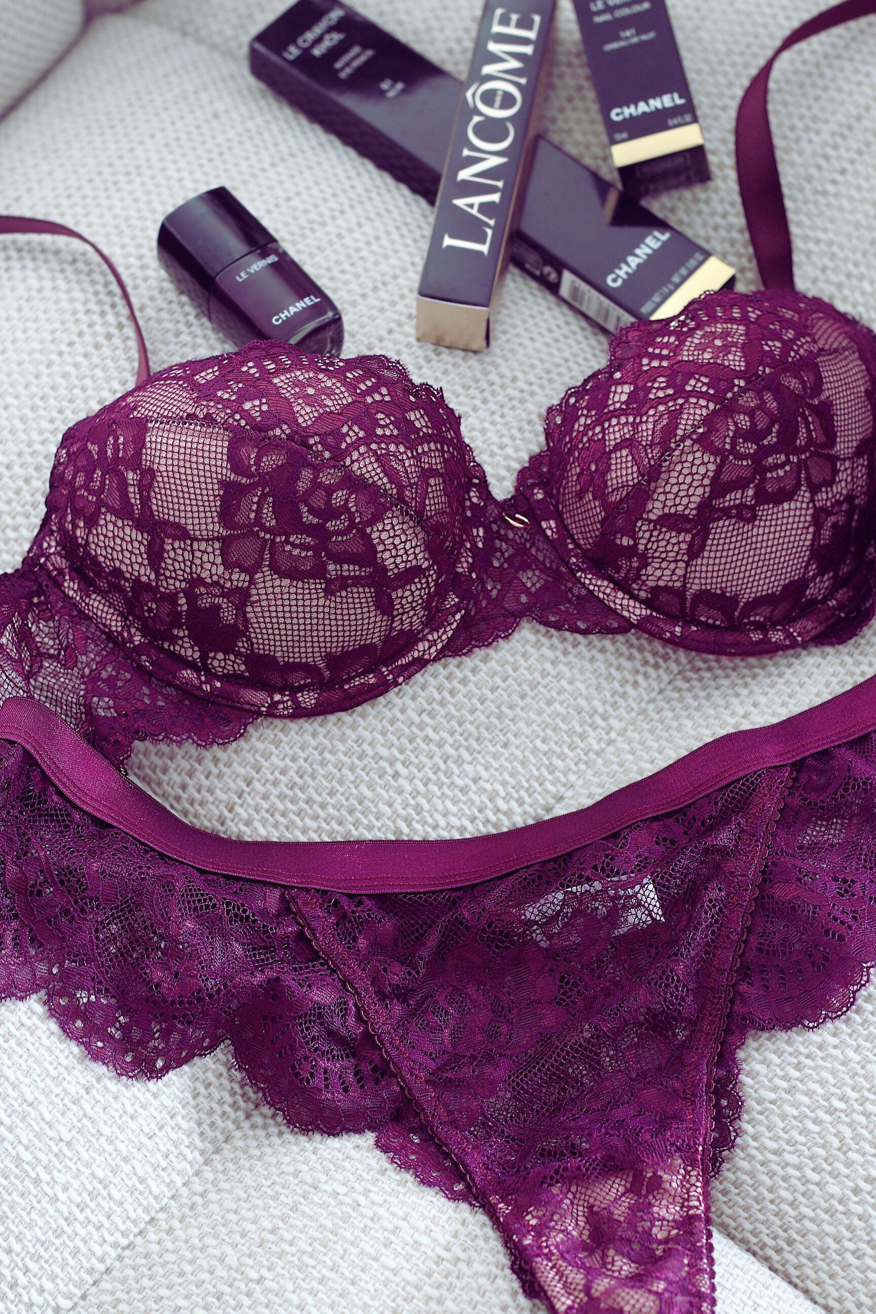 La Box Lingerie du Mois - Mood Box | Découvrez Nos Sélections - MoodBox